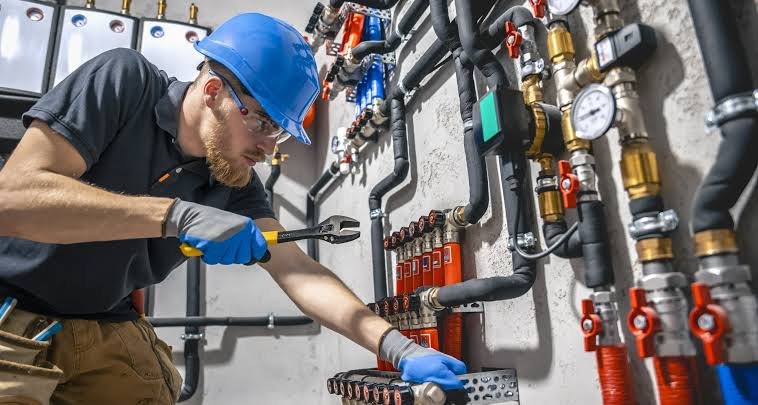 Choosing A Commercial Plumbing Contractor For Houston Business Properties